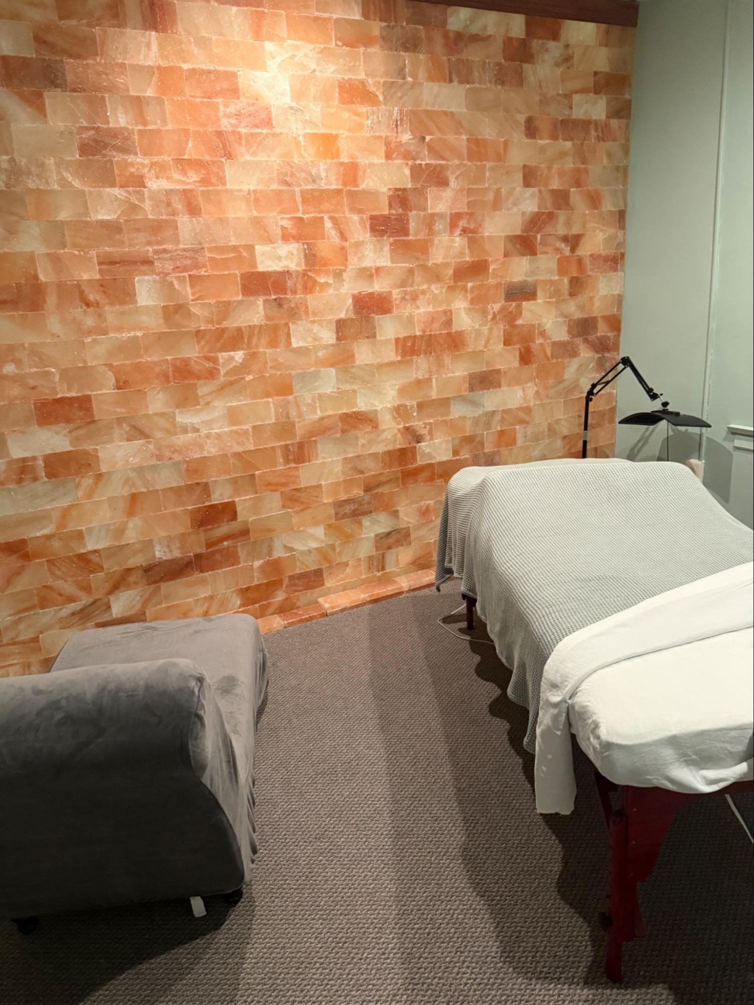 The Spa Flow Studio salt room with its Himalayan salt wall